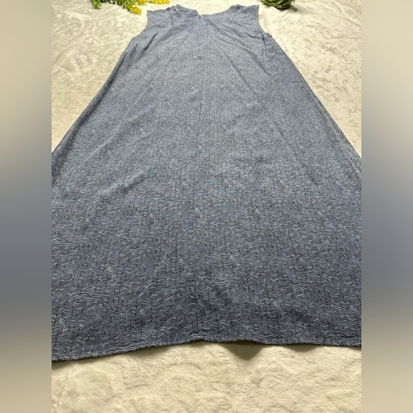 Eileen Fisher Sleeveless Patterned Midi Dress in Slate Blue Womens Large - Picture 8 of 12